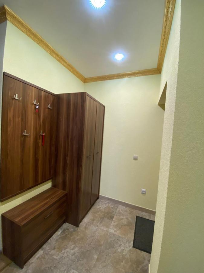 Апартаменты ул. Роксоланы , 16 центр 300 м. до бювета новый дом 2018 года Трускавец Экстерьер фото